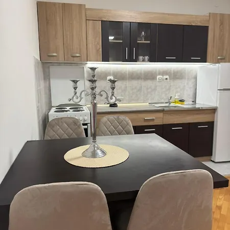 Stojkovic Apartament *